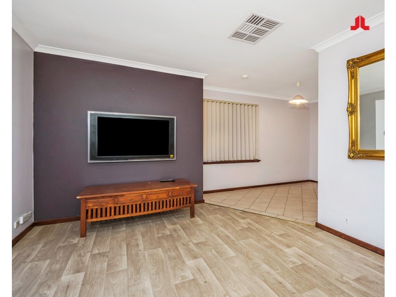 15 Sabot Avenue, Waikiki WA 6169