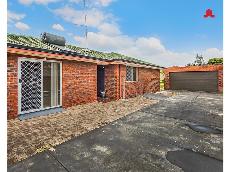 35 Wavelea Street, Safety Bay WA 6169