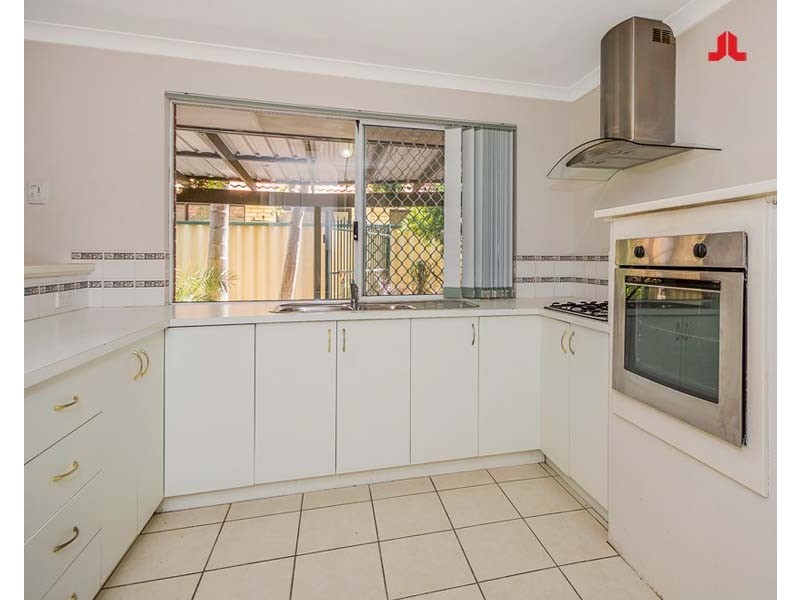 20 Jean Pierre Drive, Port Kennedy WA 6172