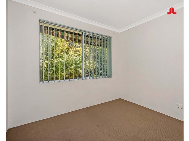 20 Jean Pierre Drive, Port Kennedy WA 6172