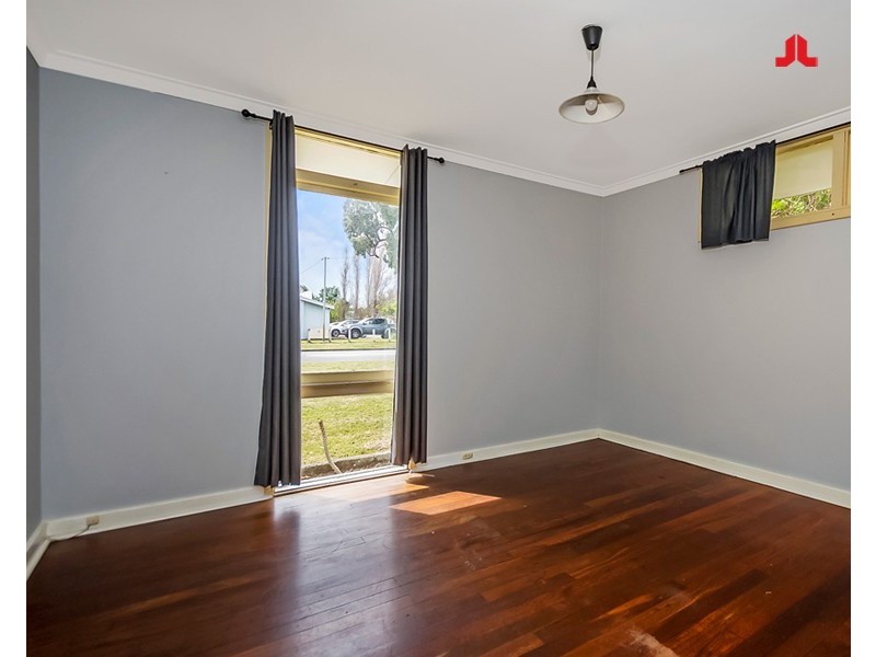 103 Read Street, Rockingham WA 6168