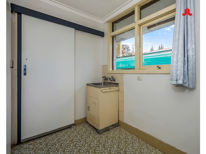 103 Read Street, Rockingham WA 6168