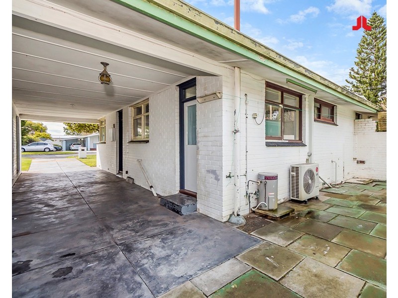 103 Read Street, Rockingham WA 6168