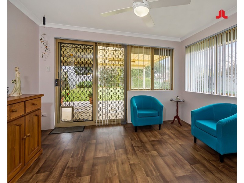 32 Santa Barbara Court, Waikiki WA 6169