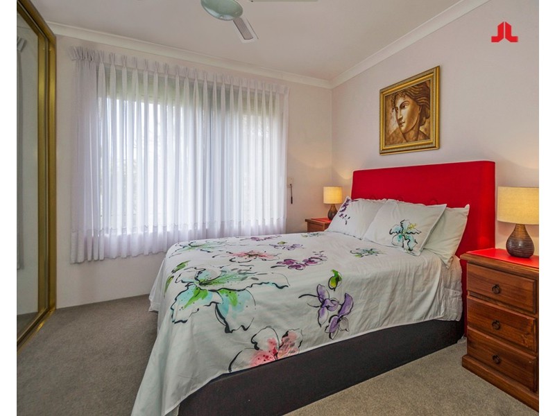 32 Santa Barbara Court, Waikiki WA 6169