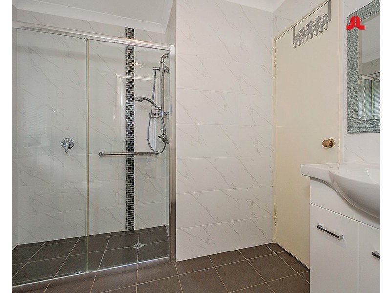 32 Santa Barbara Court, Waikiki WA 6169