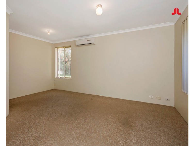 28 Minigwal Loop, Waikiki WA 6169