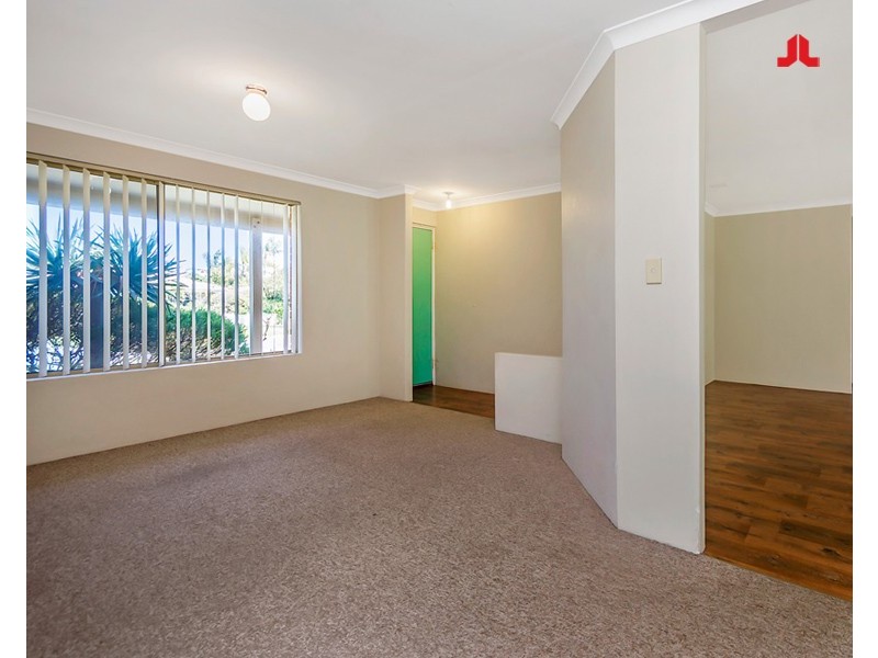 28 Minigwal Loop, Waikiki WA 6169