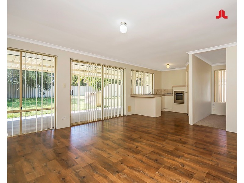 28 Minigwal Loop, Waikiki WA 6169