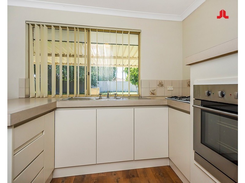 28 Minigwal Loop, Waikiki WA 6169