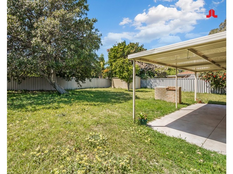 28 Minigwal Loop, Waikiki WA 6169