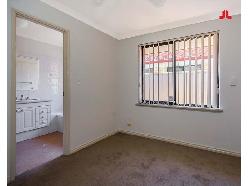 2/14 Alora Drive, Port Kennedy WA 6172