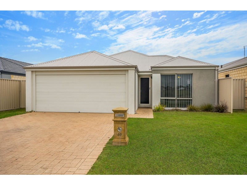 69 Lennox Drive, Secret Harbour WA 6173