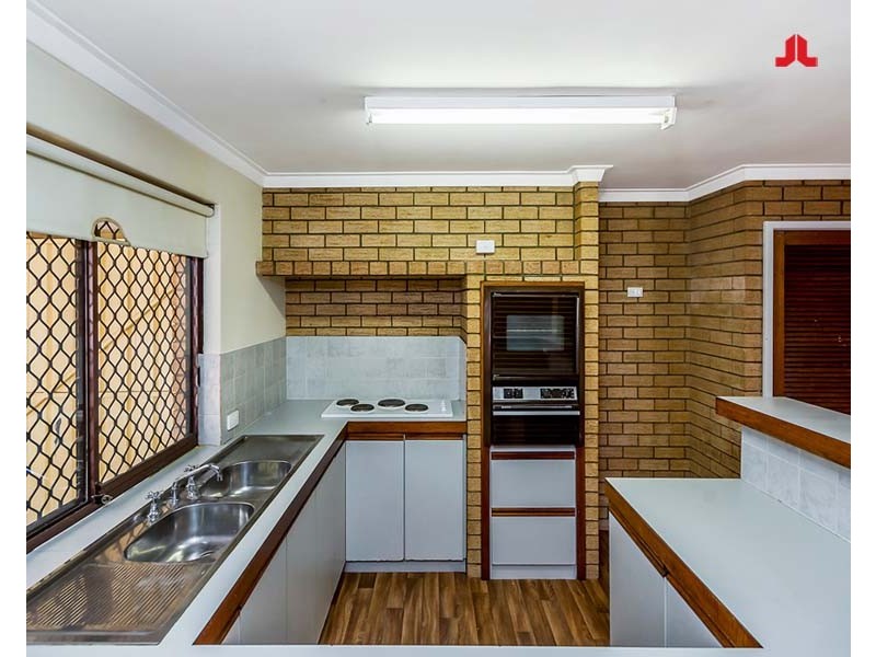 128 Malibu Road, Safety Bay WA 6169