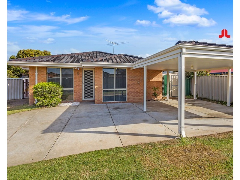 9 Corsair Close, Port Kennedy WA 6172
