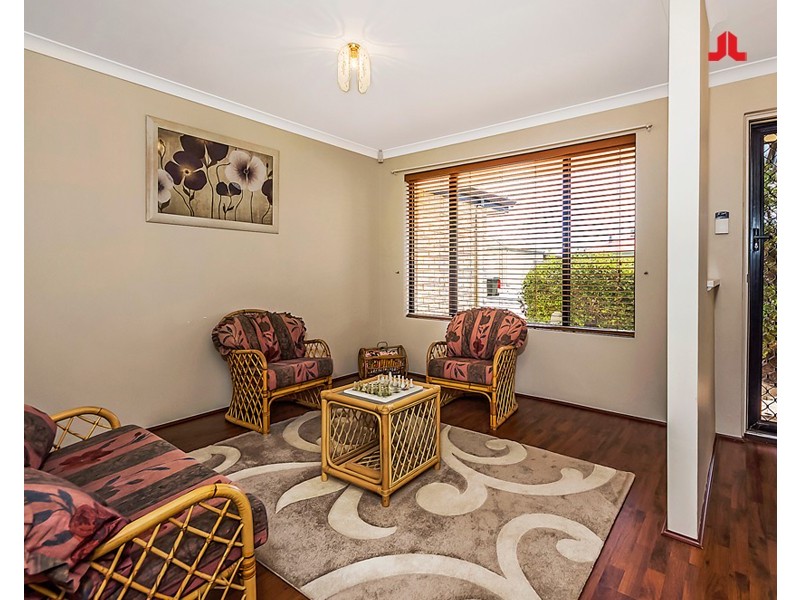 8 Joliba Way, Warnbro WA 6169