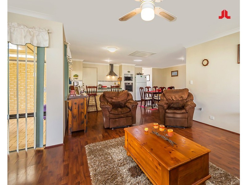 8 Joliba Way, Warnbro WA 6169