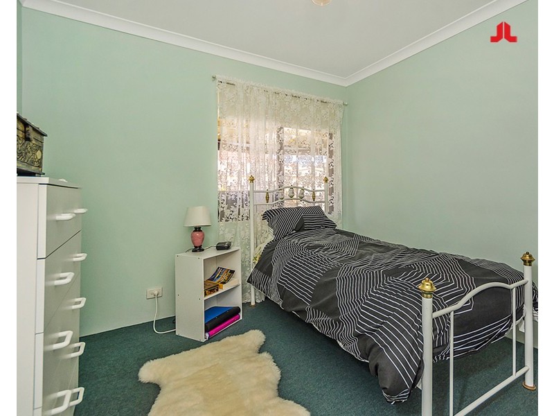 8 Joliba Way, Warnbro WA 6169