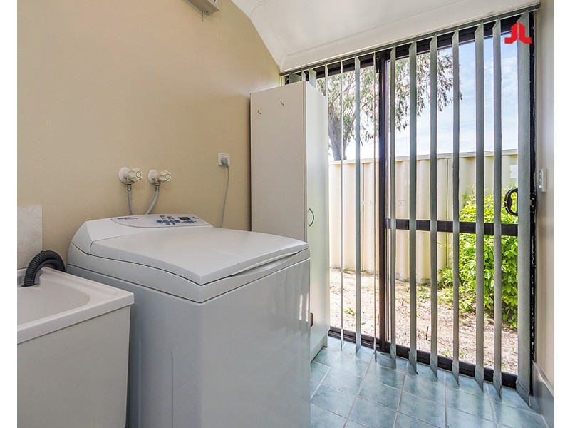 8 Joliba Way, Warnbro WA 6169