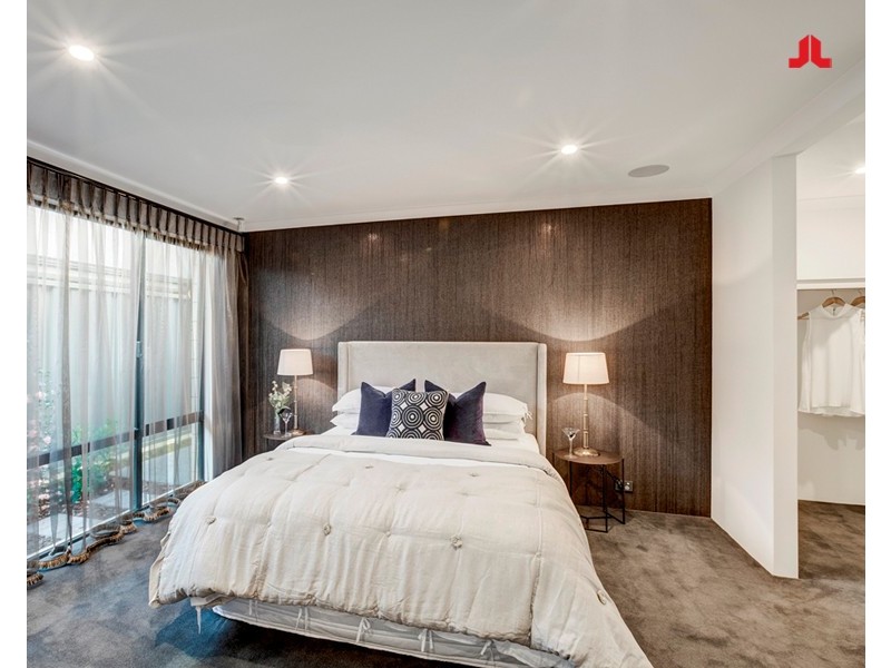 12 Lindt Crescent, Byford WA 6122