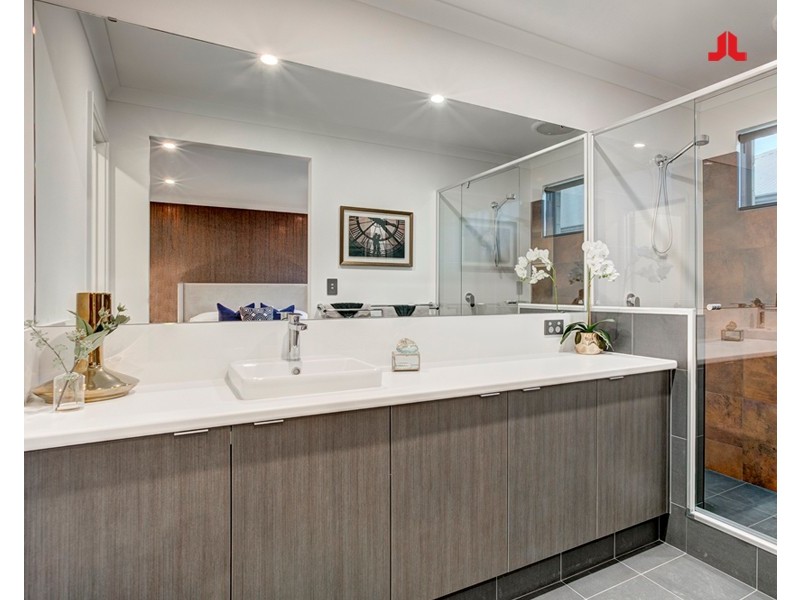 12 Lindt Crescent, Byford WA 6122