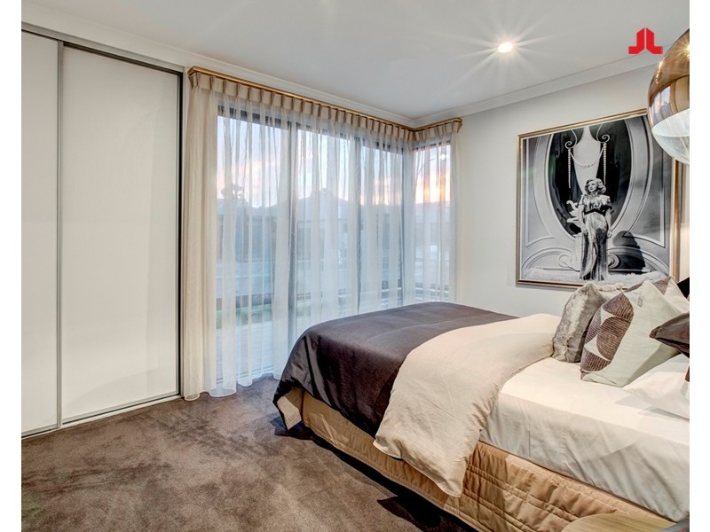 12 Lindt Crescent, Byford WA 6122