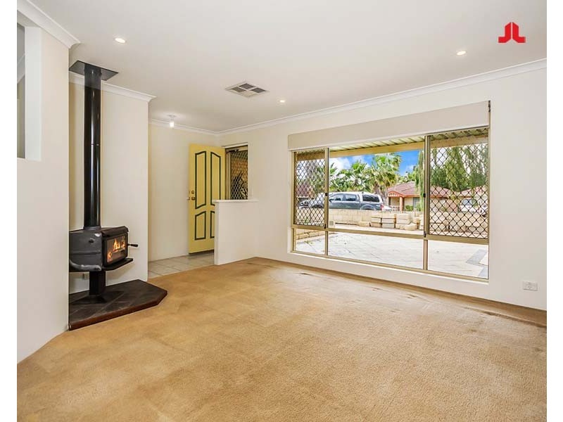 11 Muir Close, Waikiki WA 6169