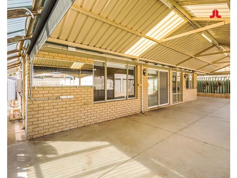 11 Muir Close, Waikiki WA 6169