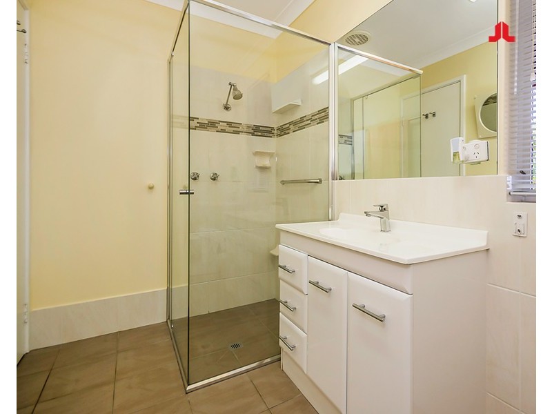 5 Falcon Street, Rockingham WA 6168