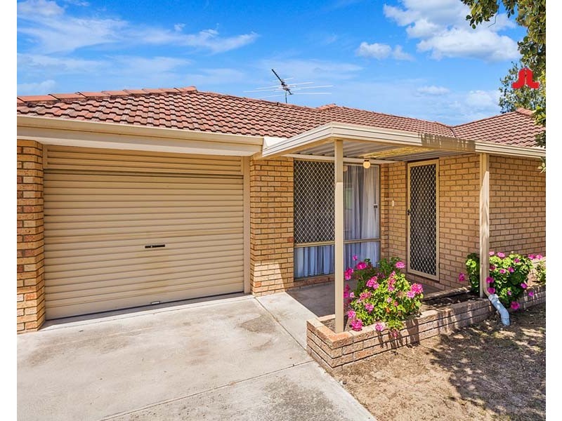 11 Willis Street, Warnbro WA 6169