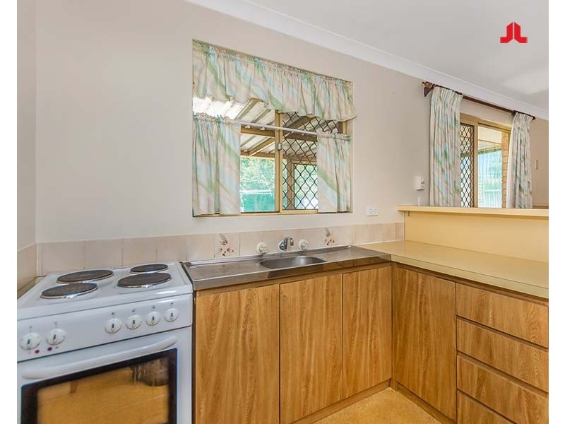 11 Willis Street, Warnbro WA 6169
