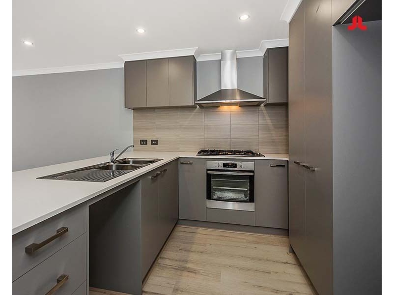 26 Breccia Parade, Wellard WA 6170