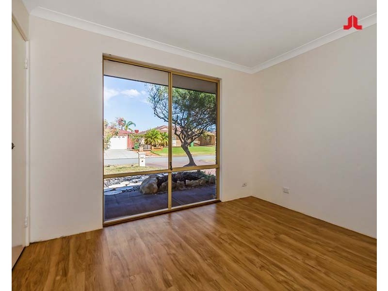 1B Cutlass Place, Safety Bay WA 6169