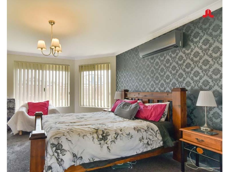 20 Carpentaria Drive, Port Kennedy WA 6172