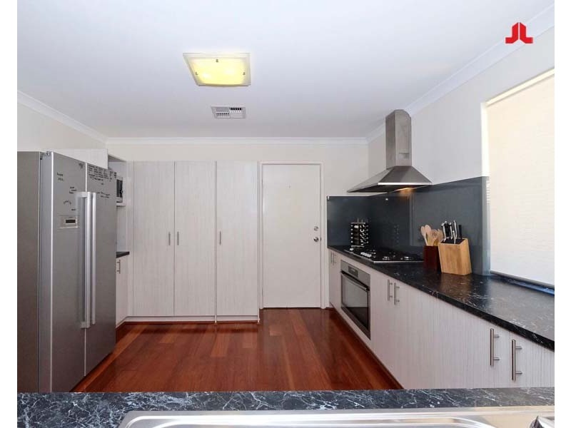 25 Morritt Close, Rockingham WA 6168