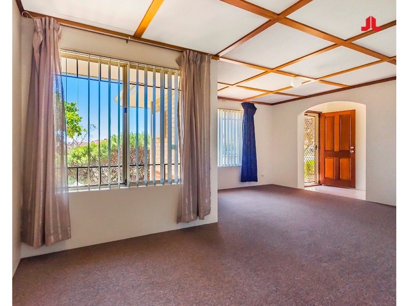 57B The Avenue, Warnbro WA 6169