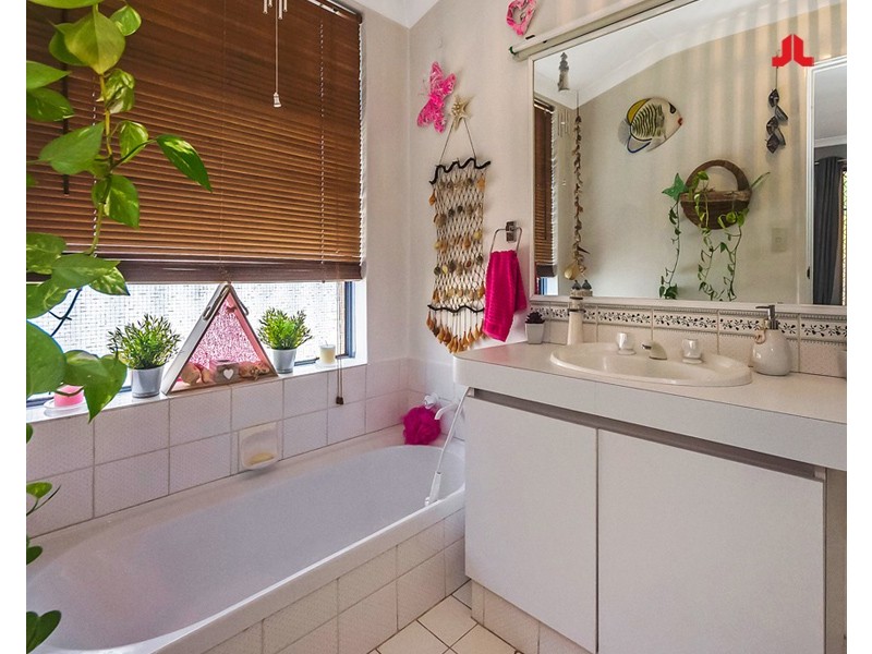 Unit 1/12 Dowling Street, Rockingham WA 6168