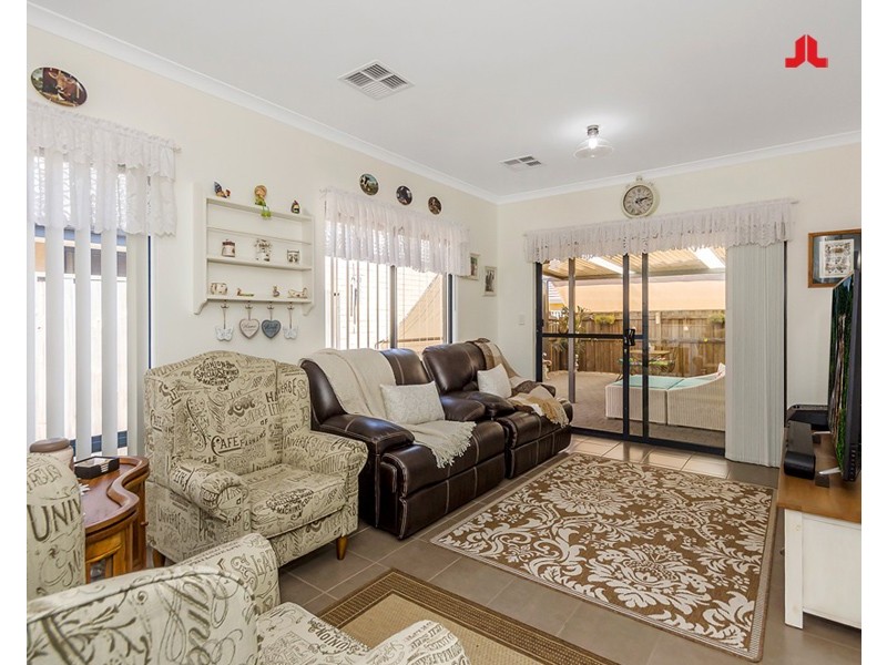 6 Epidote Vista, Wellard WA 6170