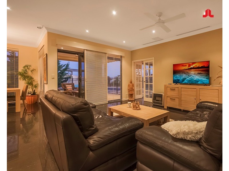 35 Waring Heights, Baldivis WA 6171