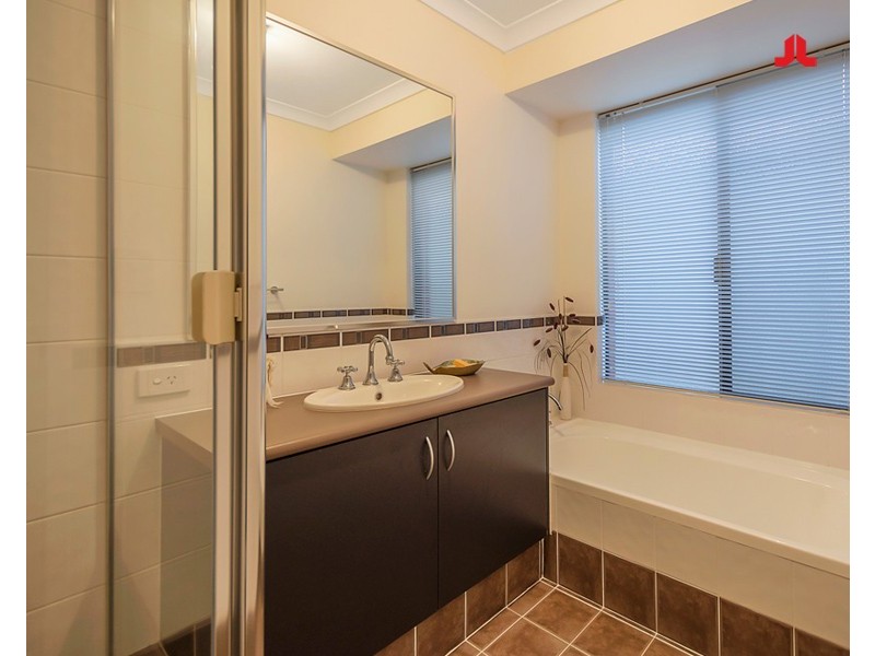 35 Waring Heights, Baldivis WA 6171