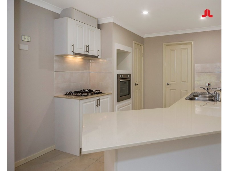 Apartment 85 / 50 Woodlake Retreat, Kingsley WA 6026