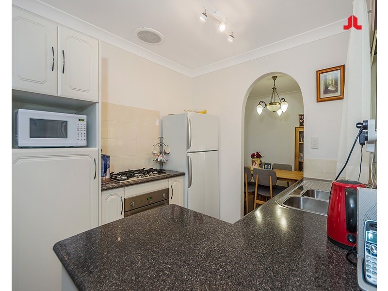 40 Willmott Drive, Cooloongup WA 6168