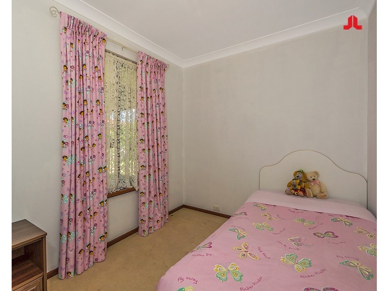 40 Willmott Drive, Cooloongup WA 6168