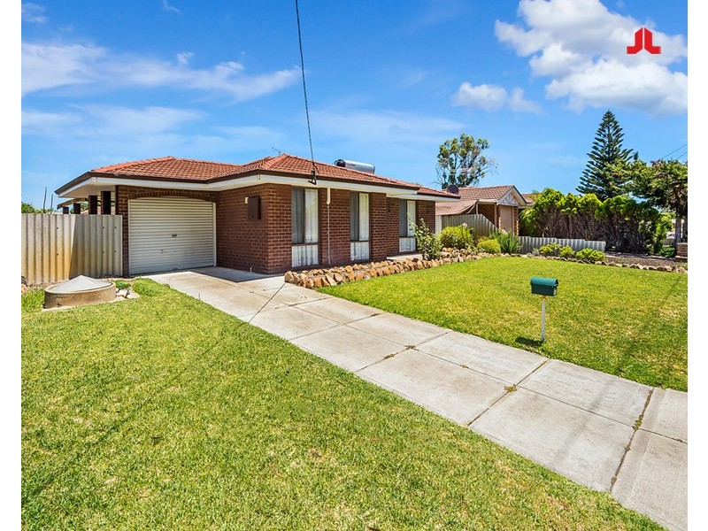 40 Willmott Drive, Cooloongup WA 6168