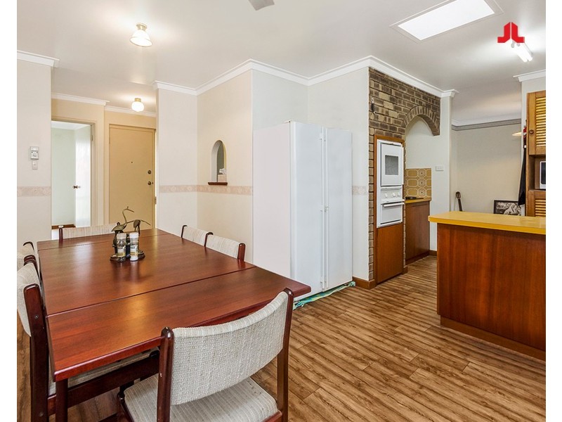 10 Orizaba Place, Rockingham WA 6168