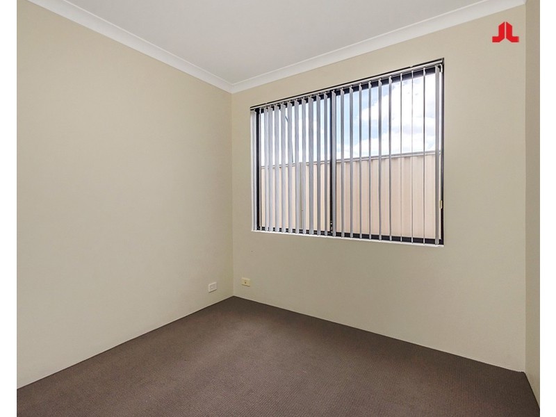 2 berry way, Bertram WA 6167