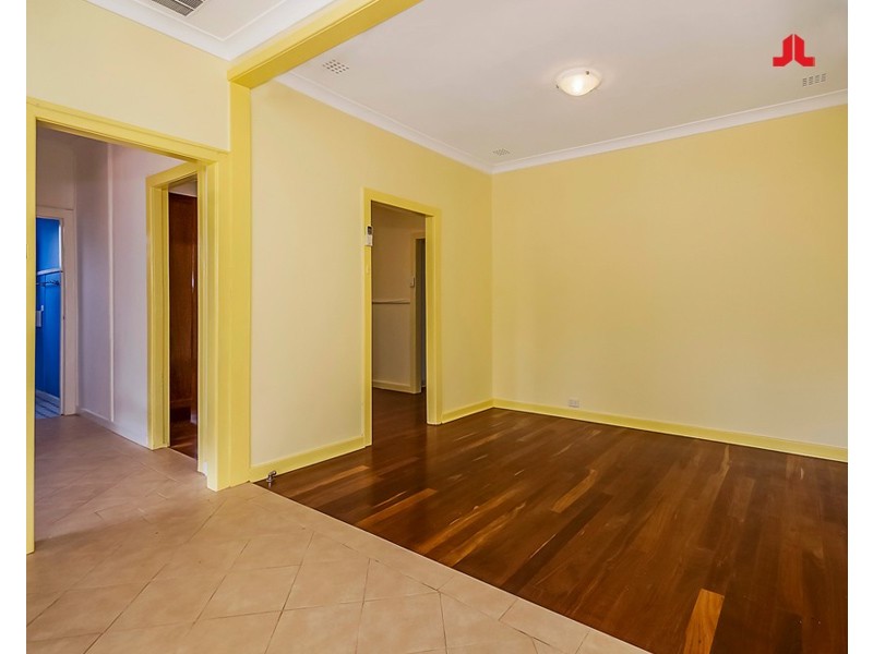 8 Second Avenue, Shoalwater WA 6169