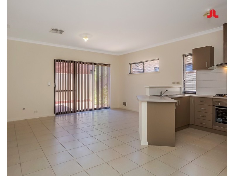 2/35 Mosedale Loop, Waikiki WA 6169