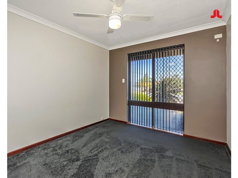 7B Carey Place, Cooloongup WA 6168