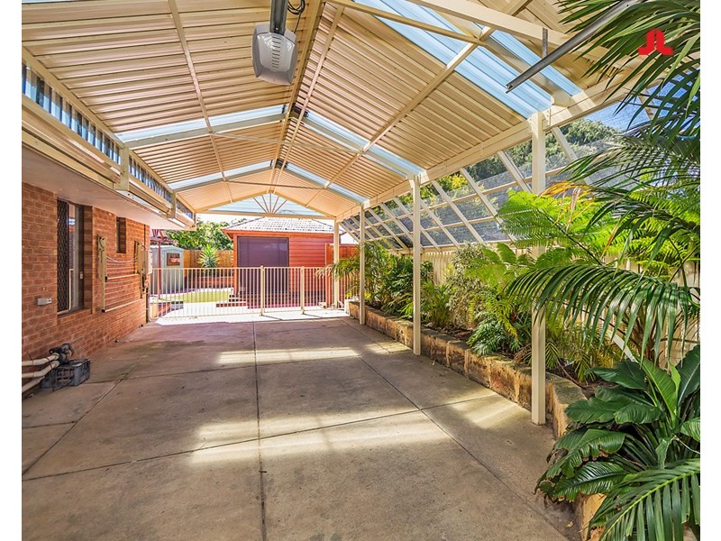 7B Carey Place, Cooloongup WA 6168